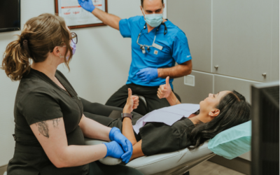 dentist explaining patient